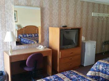 Countryside Motel 2*